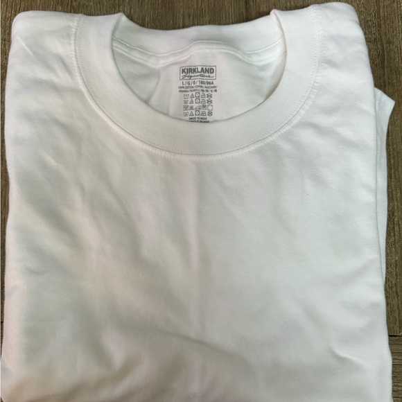 Kirkland Men’s white t-shirt size Large New - Picture 4 of 9